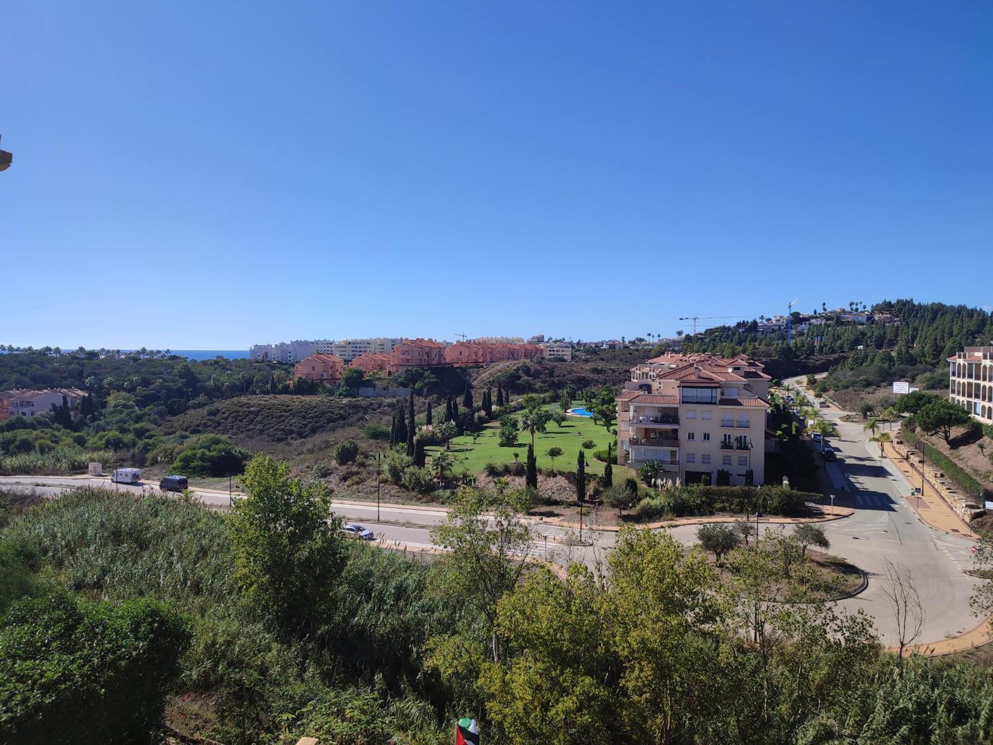 Holiday Apartment *